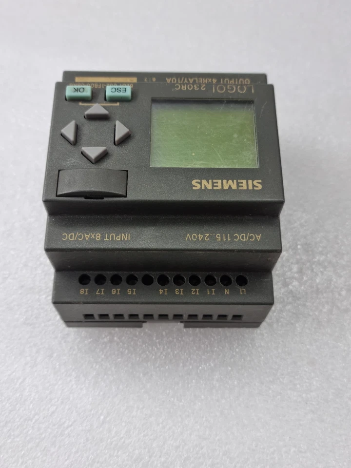 USED WORK SIEMENS 6ED1052-1FB00-0BA6 230RC LOGO AC/DC 115..240V 6ED10521FB000BA6